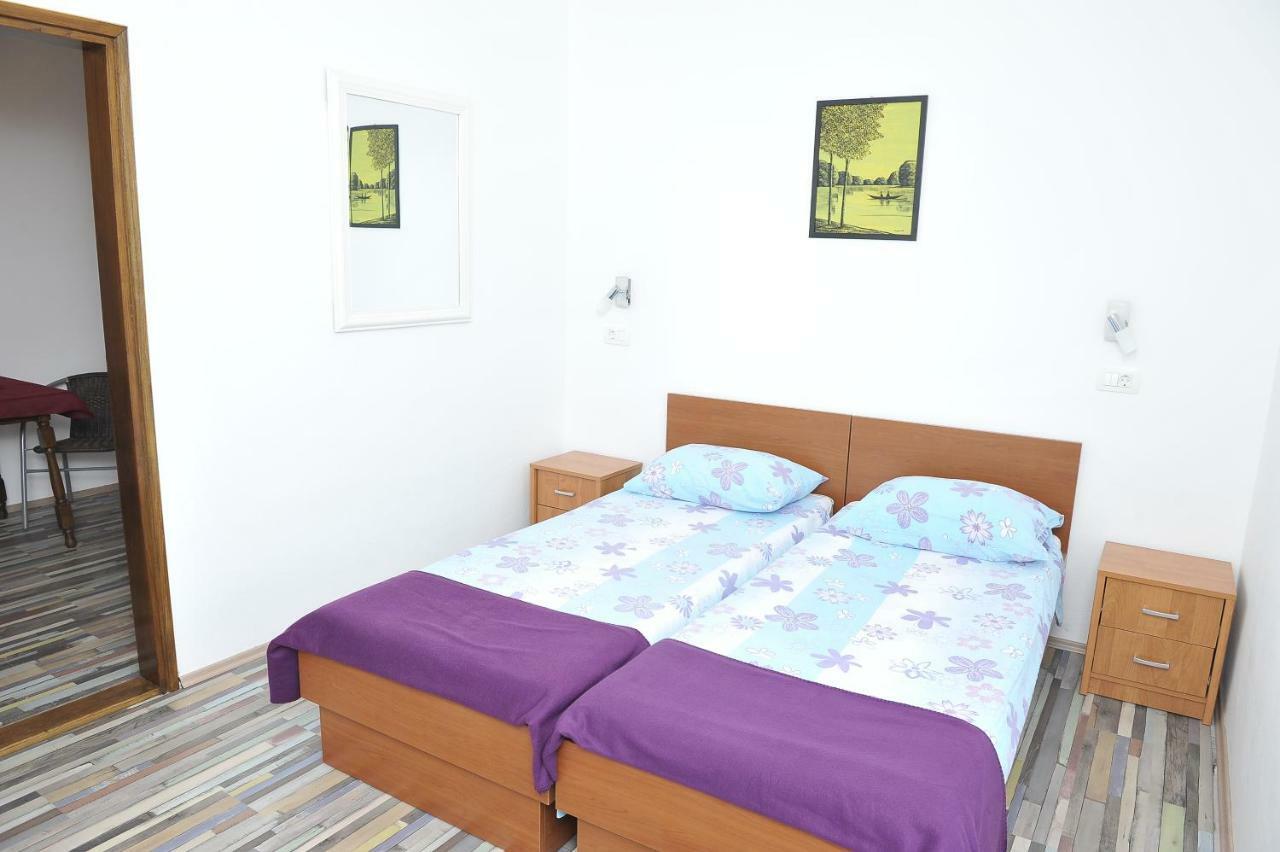 Apartments Neda Ploce  Exterior photo